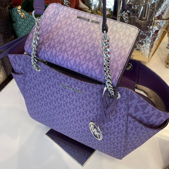 MICHAEL KORS JST Lg Chain Shoulder Tote & Double Zip Wristlet Wallet 
Dk Purple - Picture 3 of 16